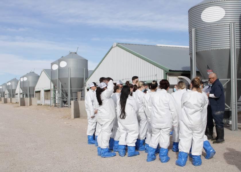 Seaboard Foods Gives College Students a Unique Look Inside Company